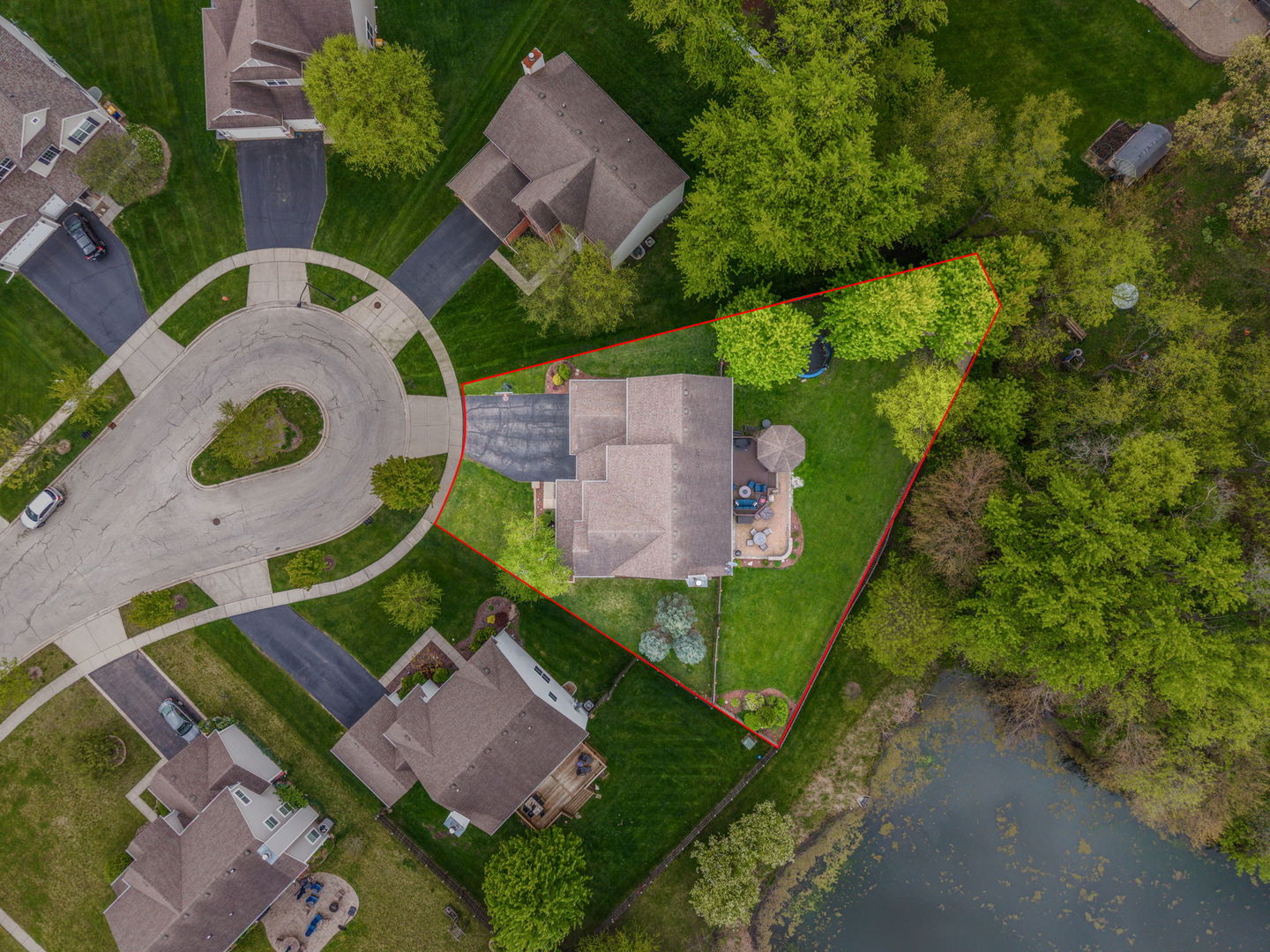 2030 LUCCA Court, Elgin, IL 60123