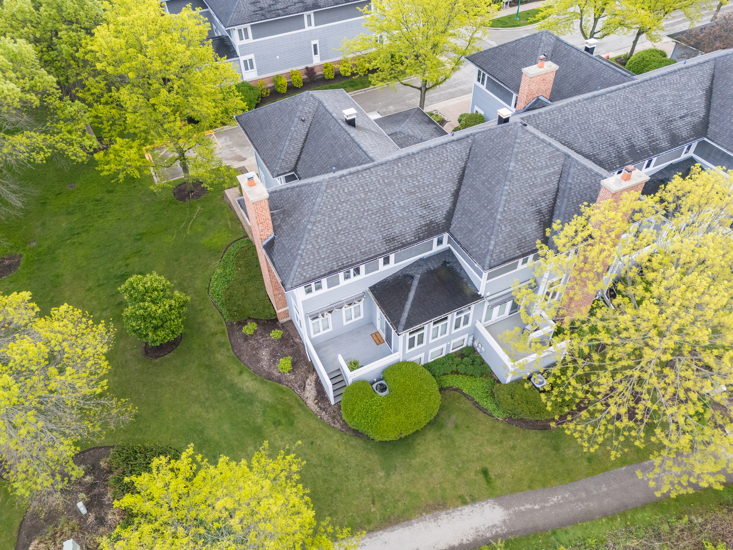 9 Brassie Court, Woodridge, IL 60517