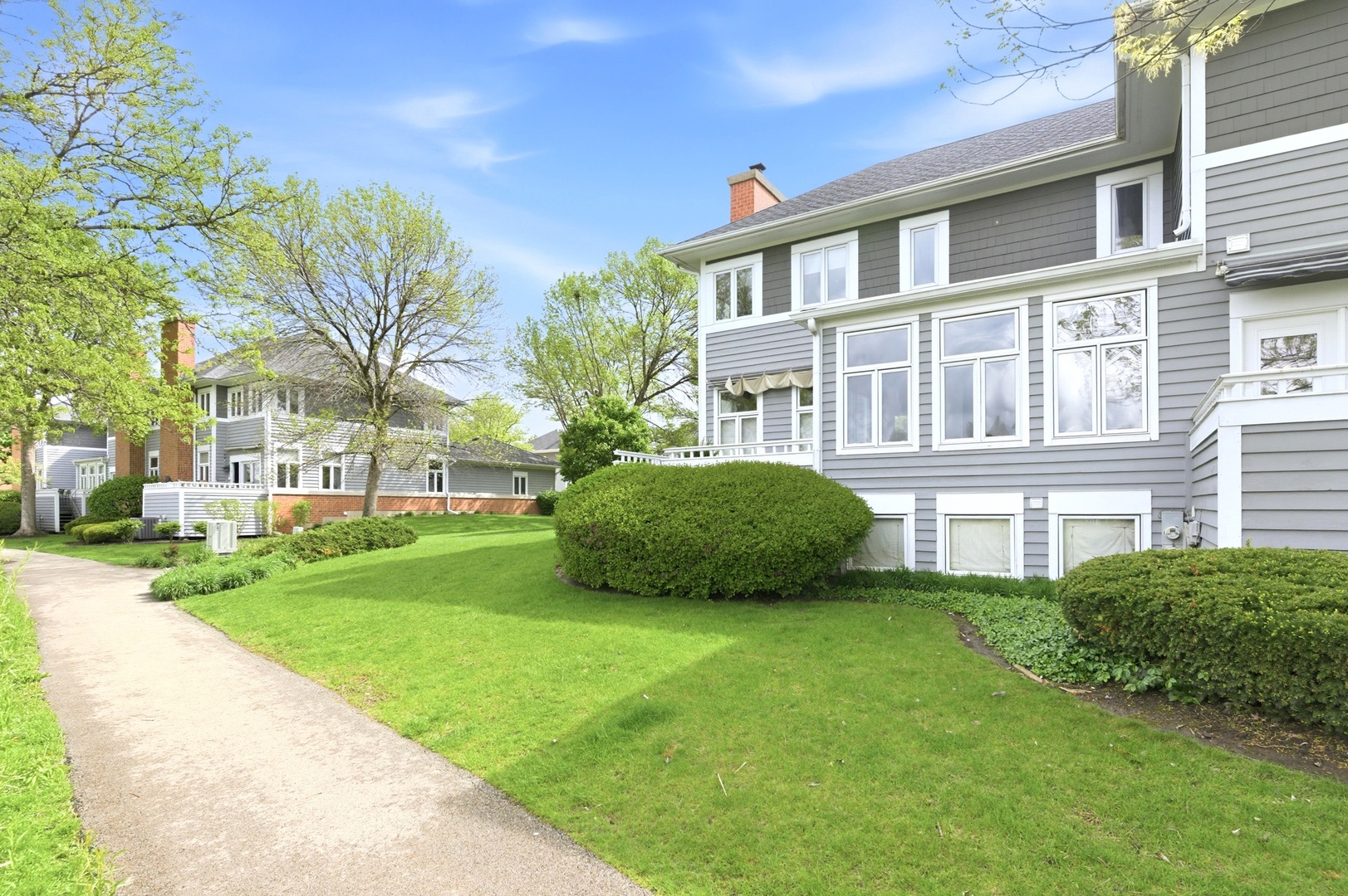 9 Brassie Court, Woodridge, IL 60517