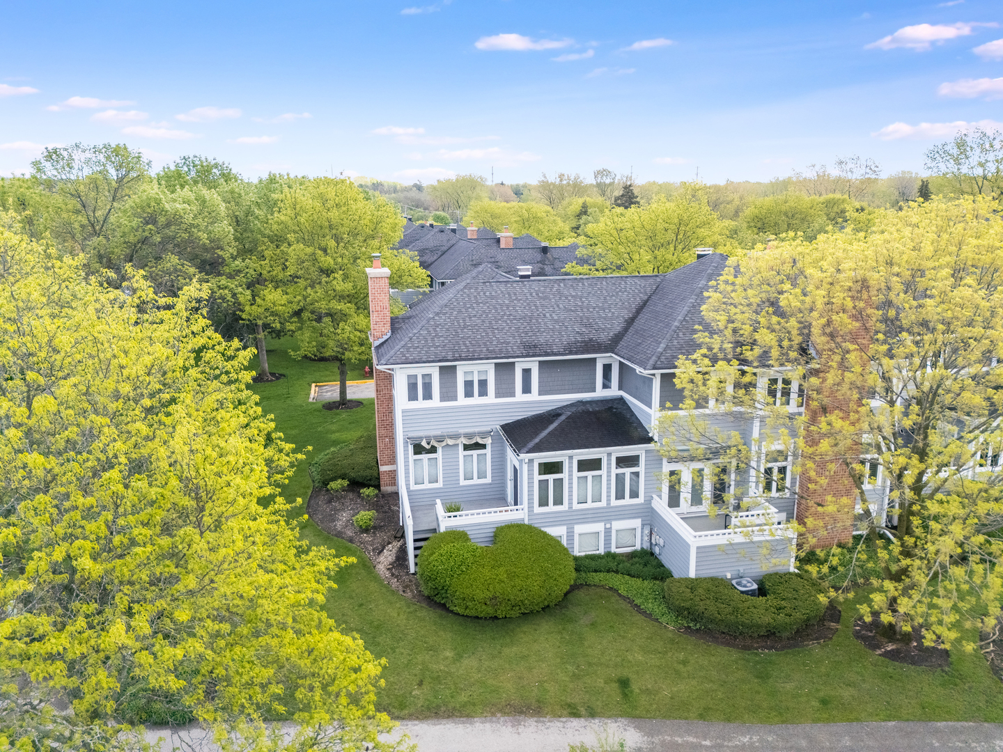 9 Brassie Court, Woodridge, IL 60517