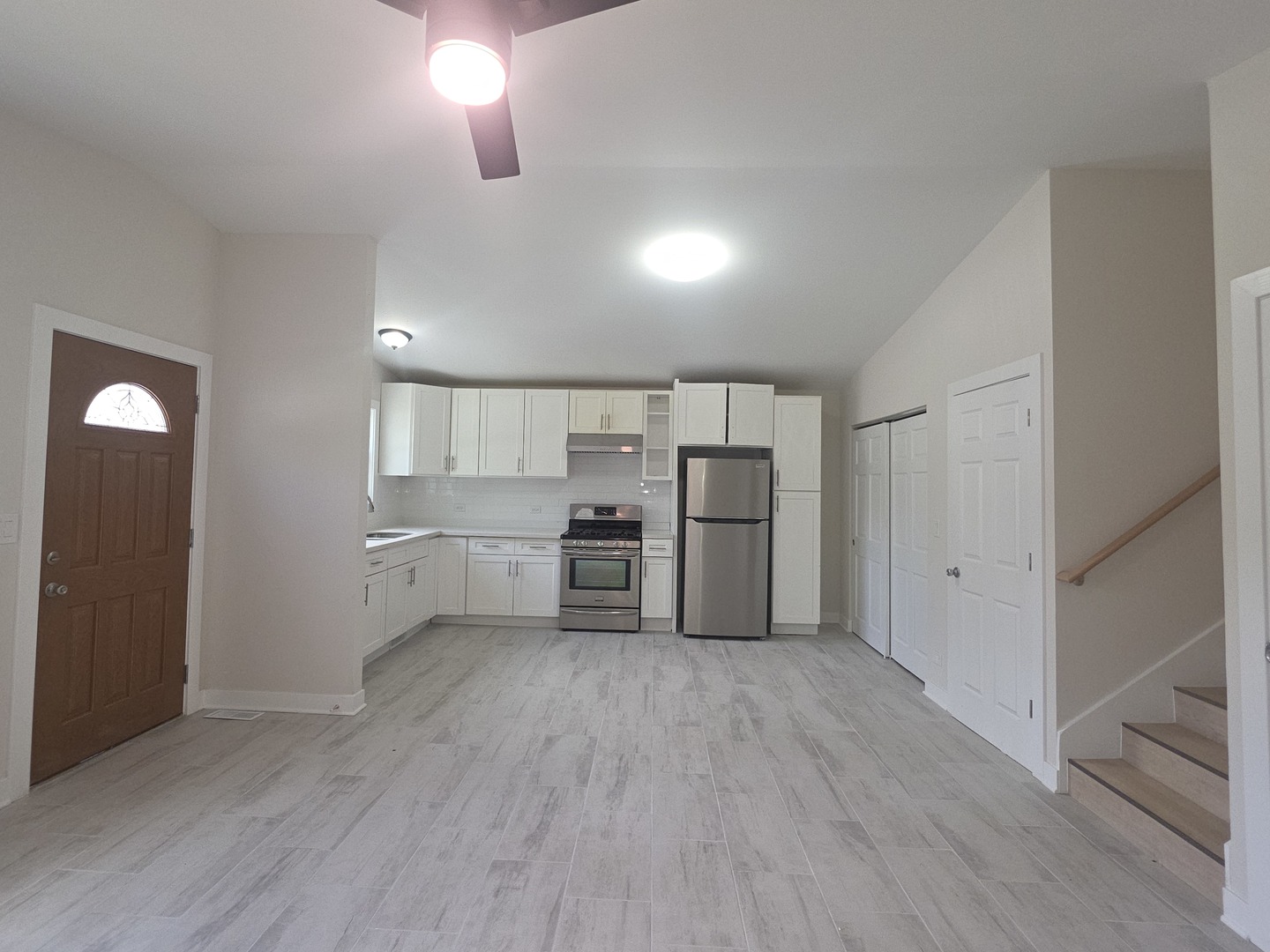 306 Brierhill Drive, Round Lake Park, IL 60073