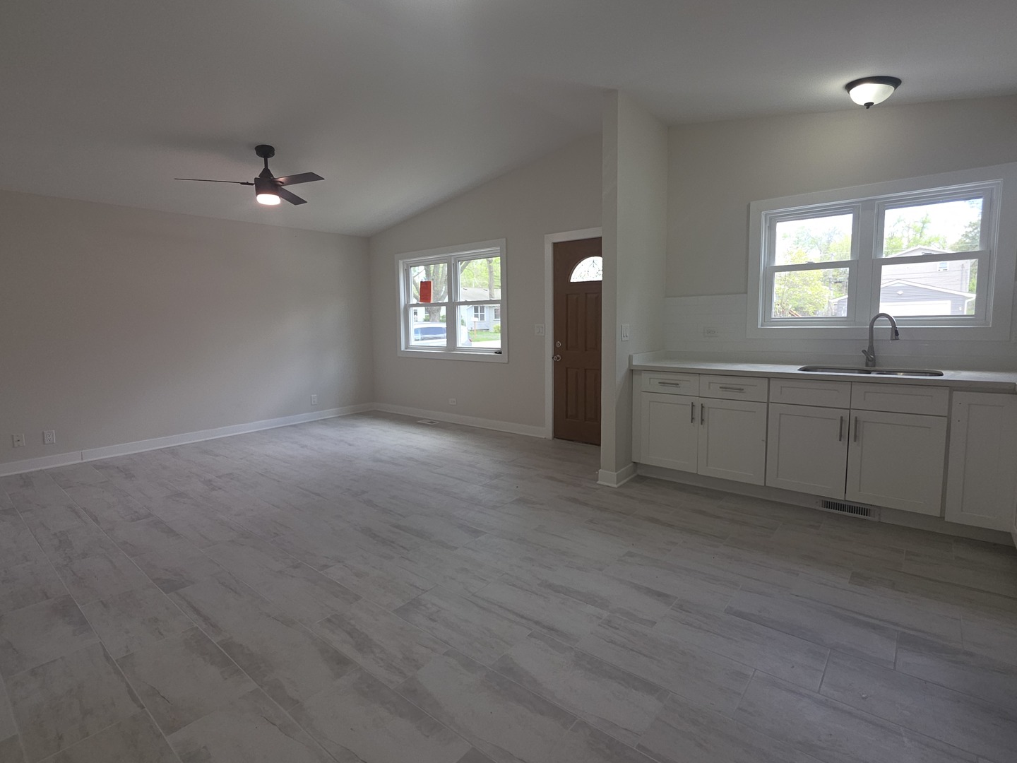 306 Brierhill Drive, Round Lake Park, IL 60073