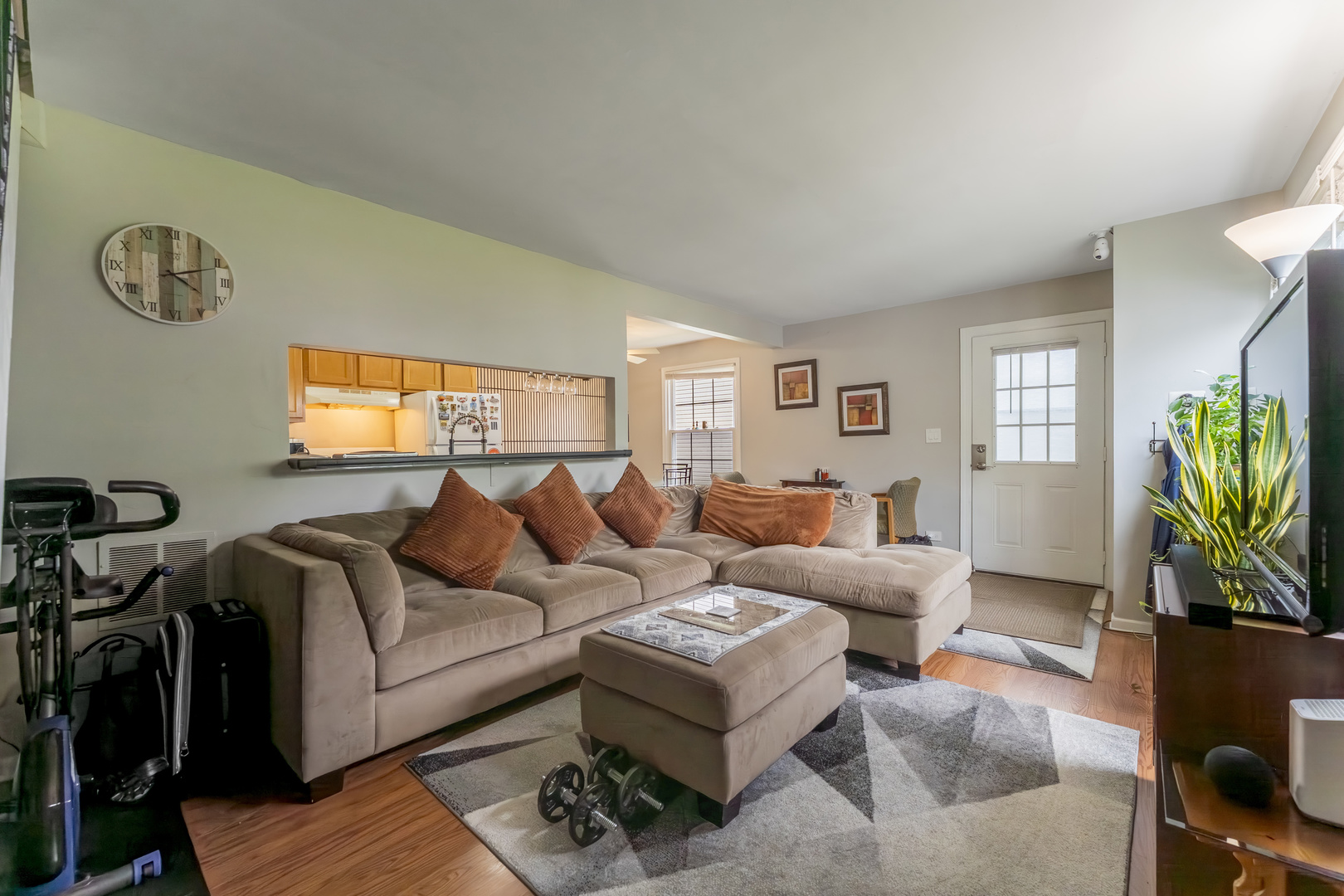1261 Prairie Avenue #B, Glendale Heights, IL 60139