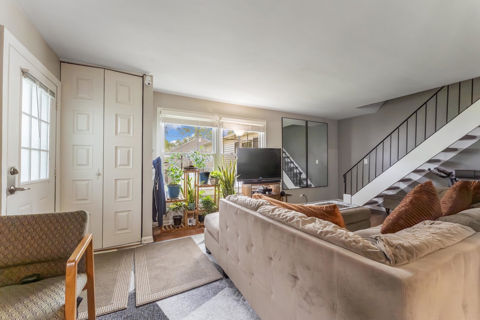 1261 Prairie Avenue #B, Glendale Heights, IL 60139