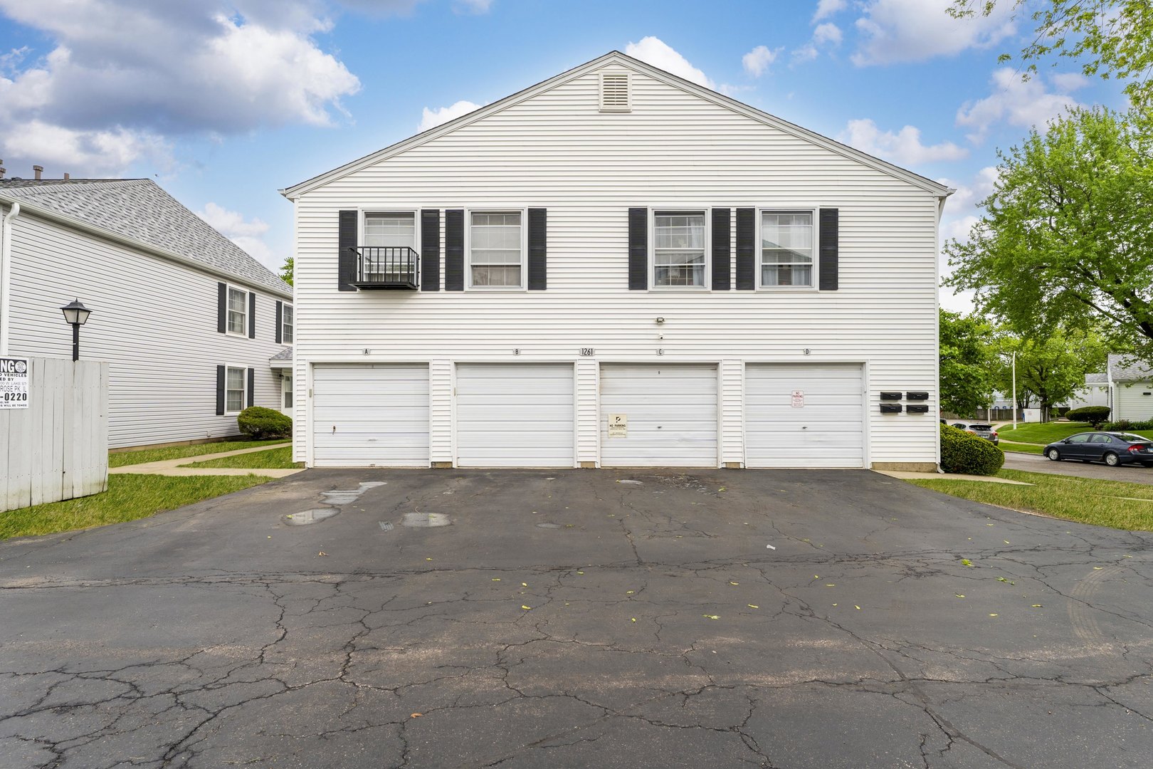 1261 Prairie Avenue #B, Glendale Heights, IL 60139