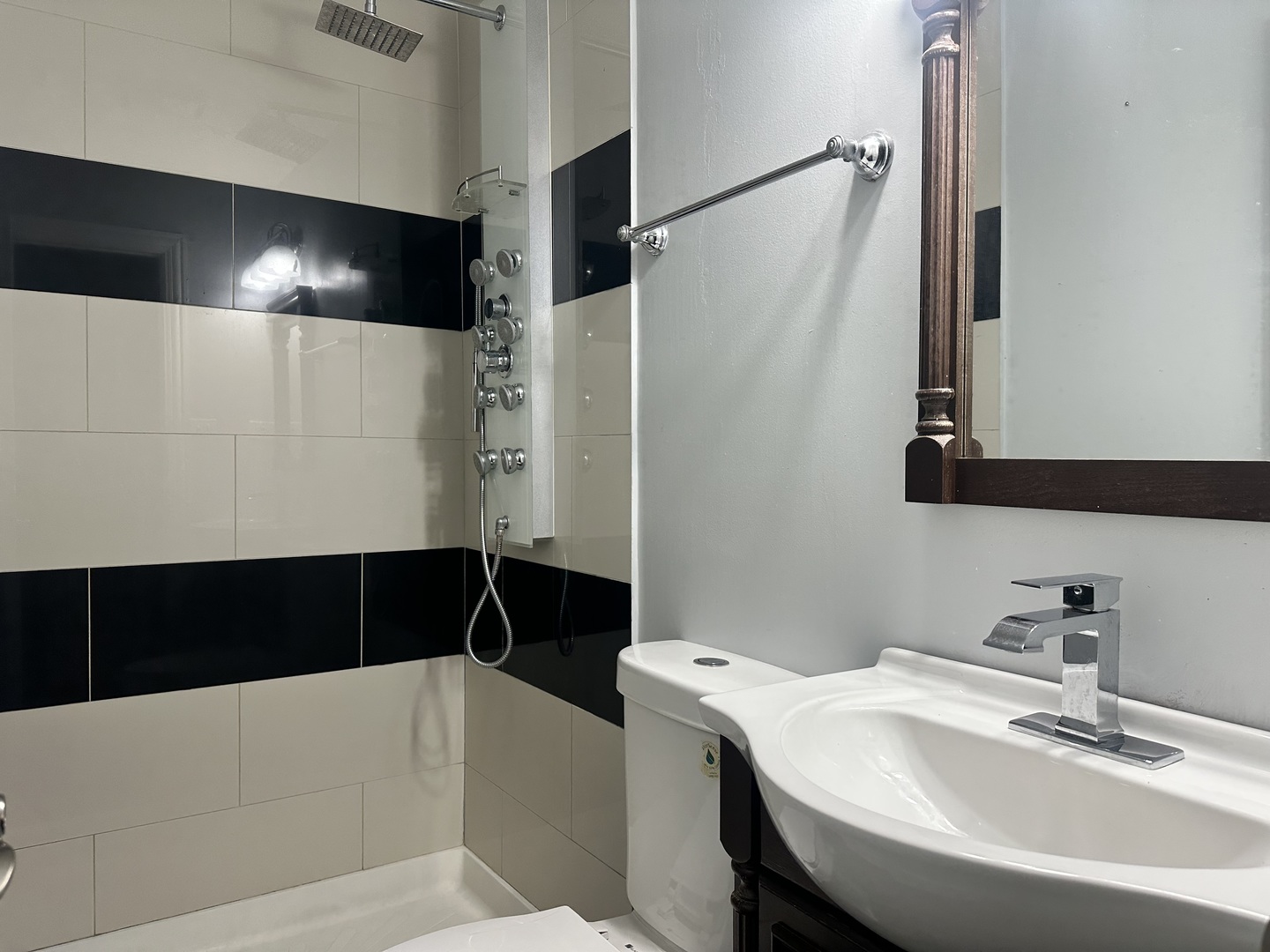 600 Escanaba Avenue, Calumet City, IL 60409