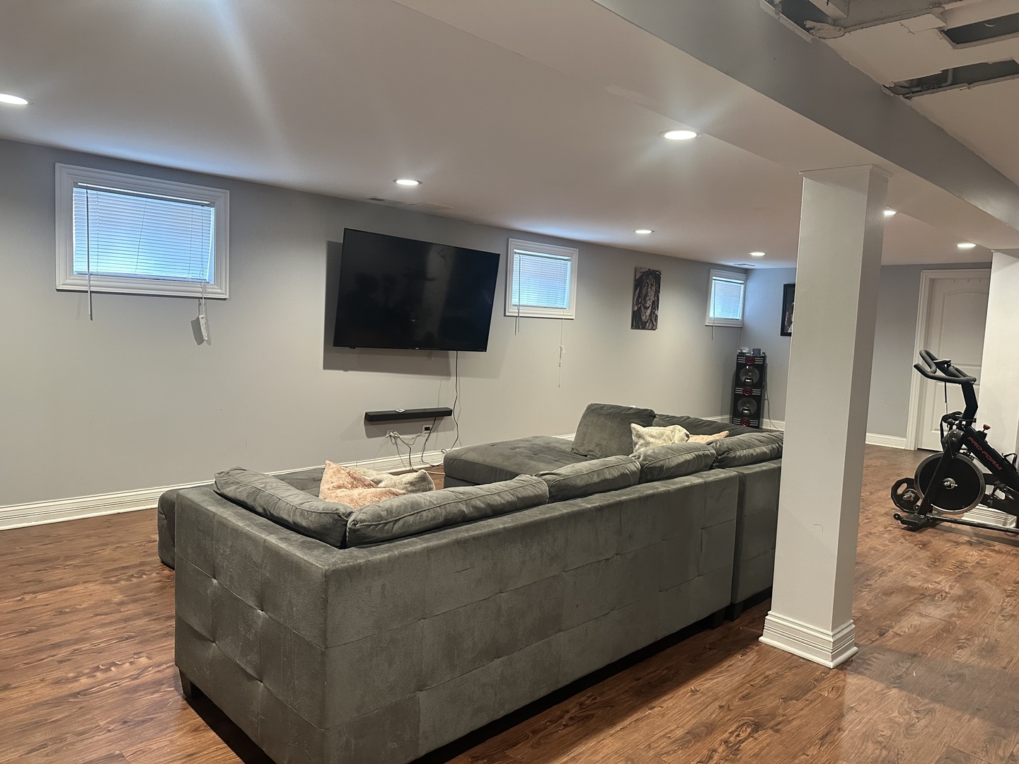 600 Escanaba Avenue, Calumet City, IL 60409