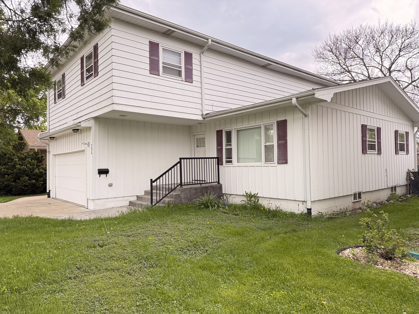 3636 EMERALD Avenue, Steger, IL 60475