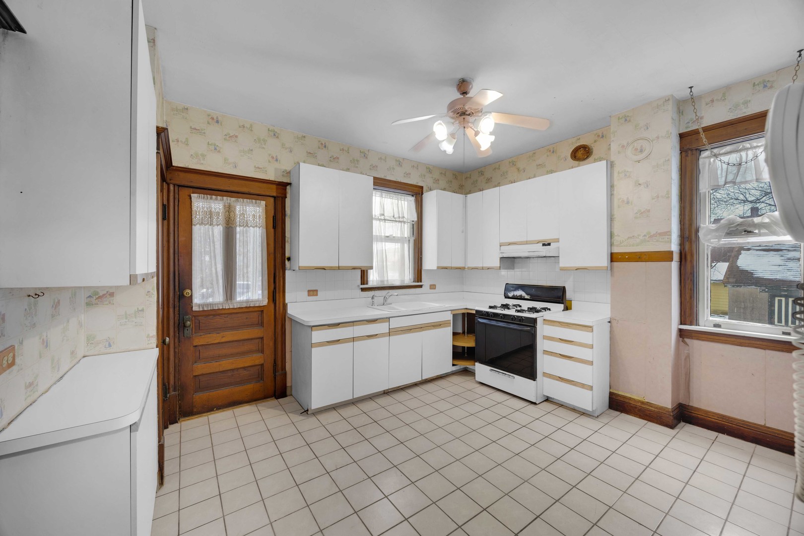 1322 Main Street, Crete, IL 60417