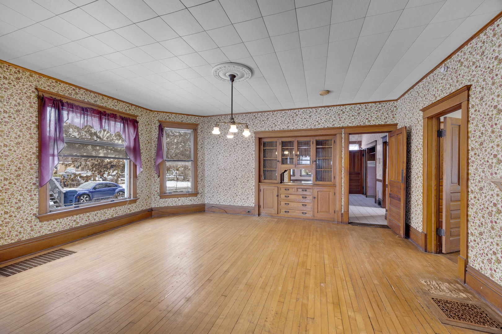 1322 Main Street, Crete, IL 60417