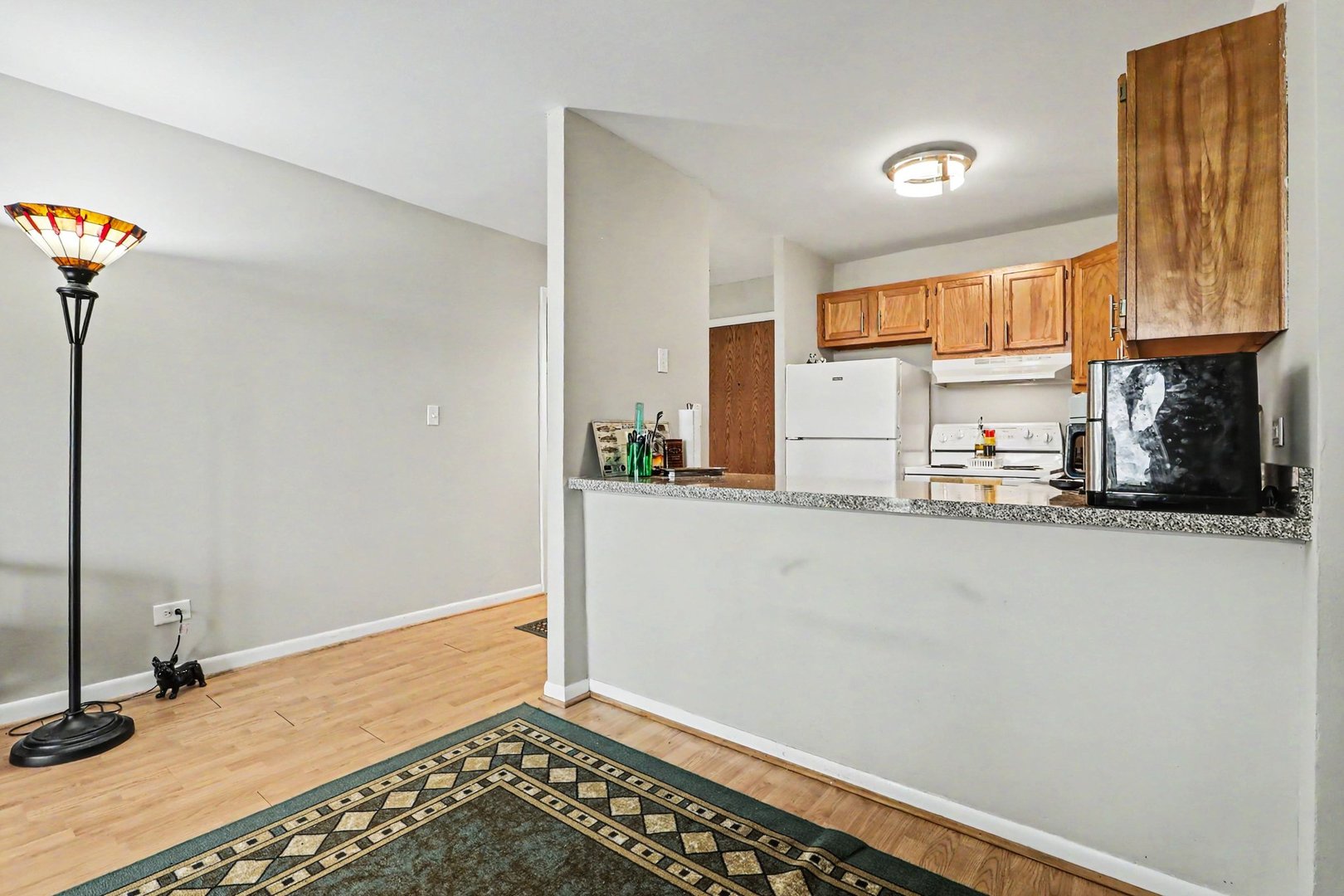5810 Oakwood Drive #5C, Lisle, IL 60532