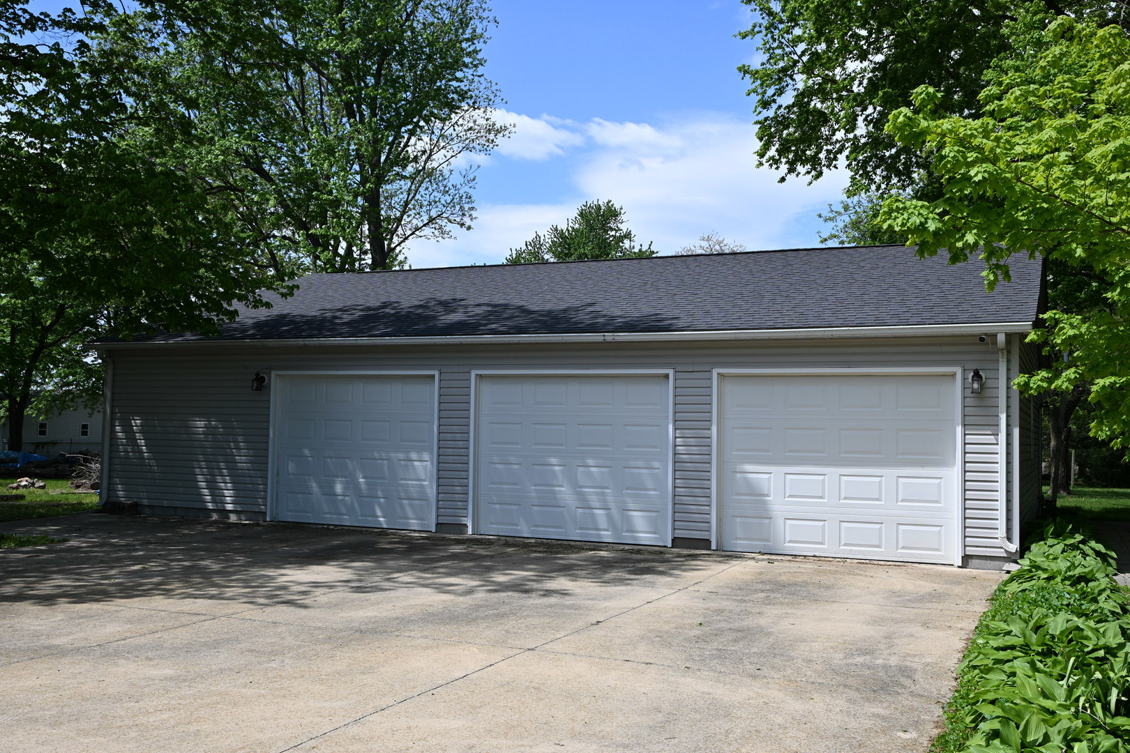 406 Park Street, Kappa, IL 61738