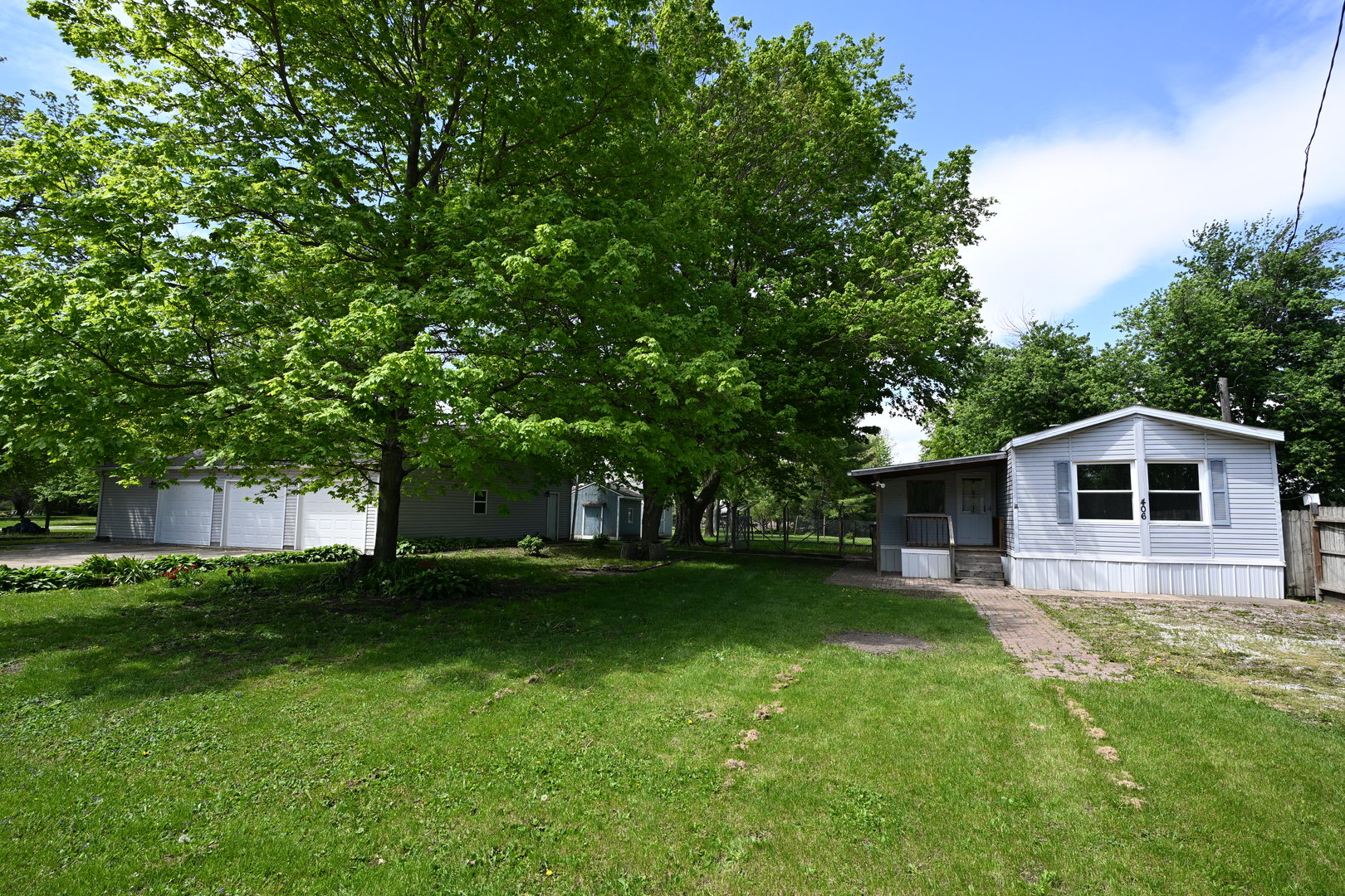 406 Park Street, Kappa, IL 61738