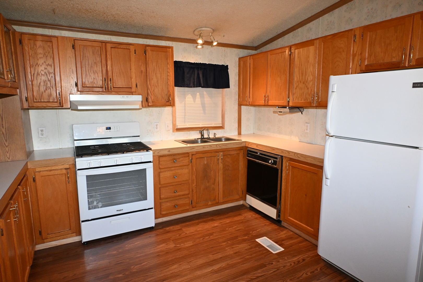 406 Park Street, Kappa, IL 61738