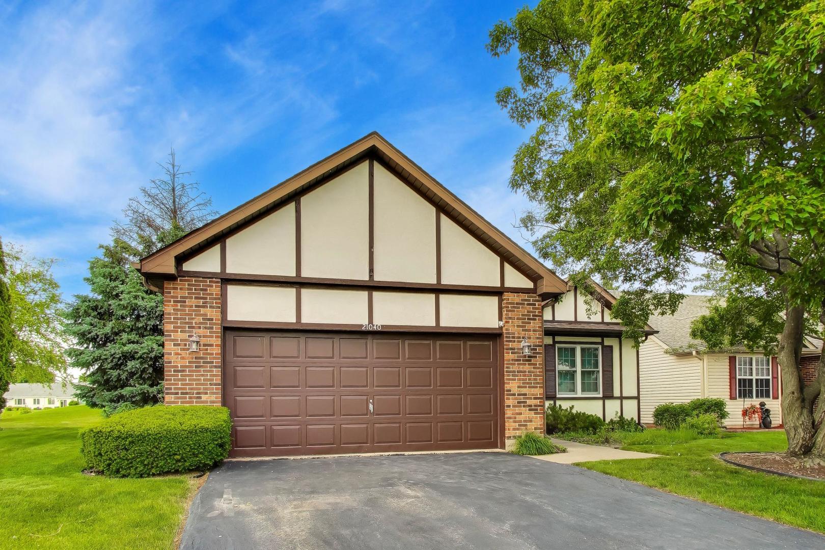 21040 W Hazelnut Lane, Plainfield, IL 60544