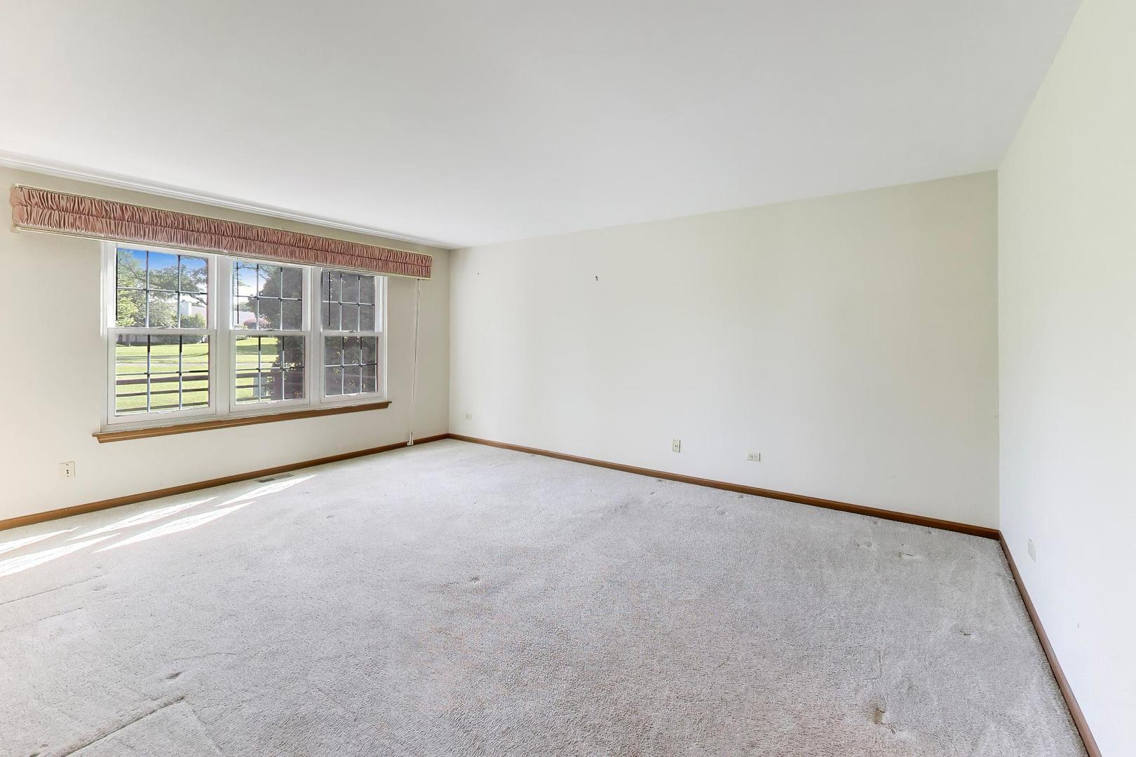 21040 W Hazelnut Lane, Plainfield, IL 60544