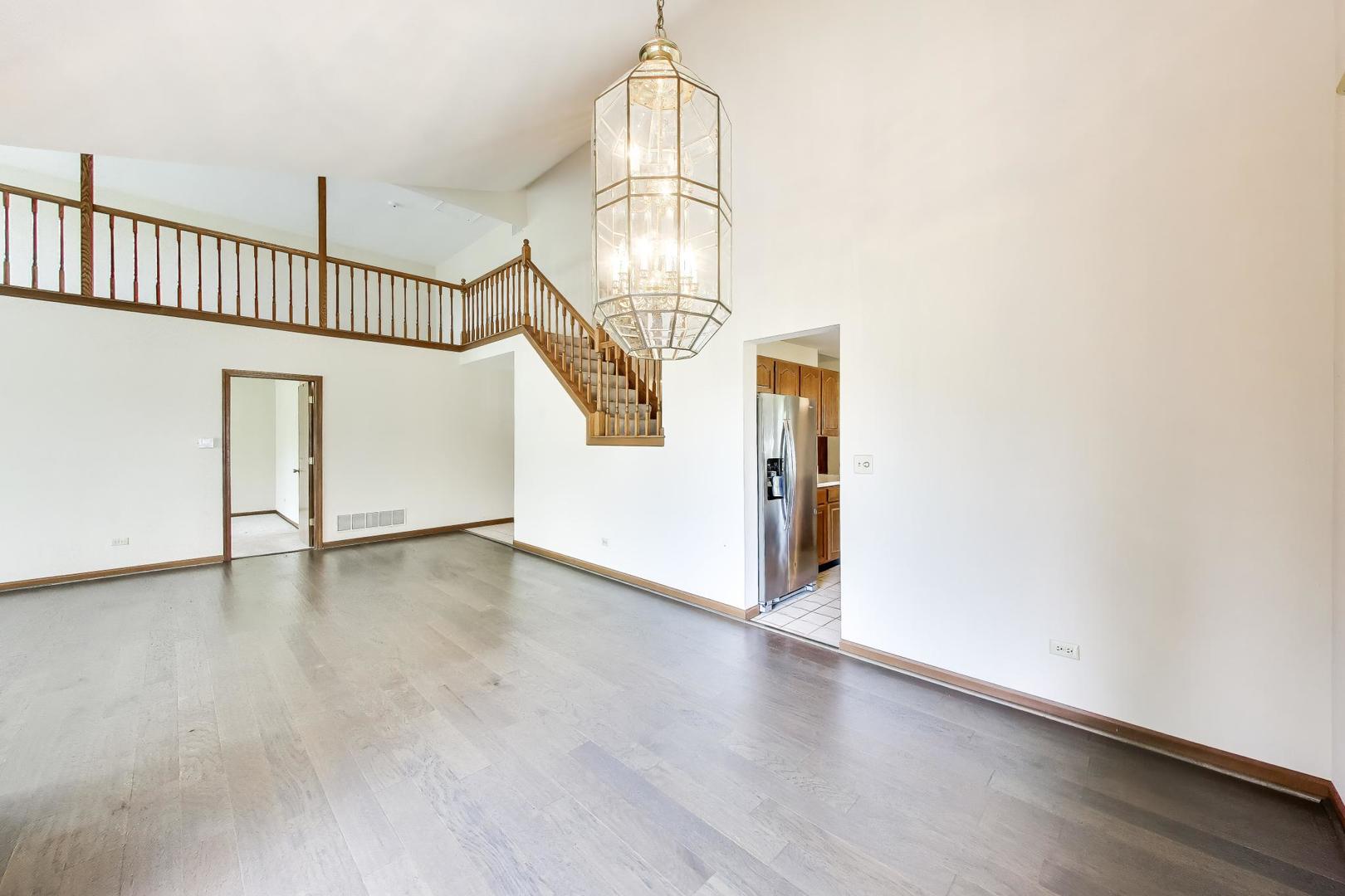 21040 W Hazelnut Lane, Plainfield, IL 60544
