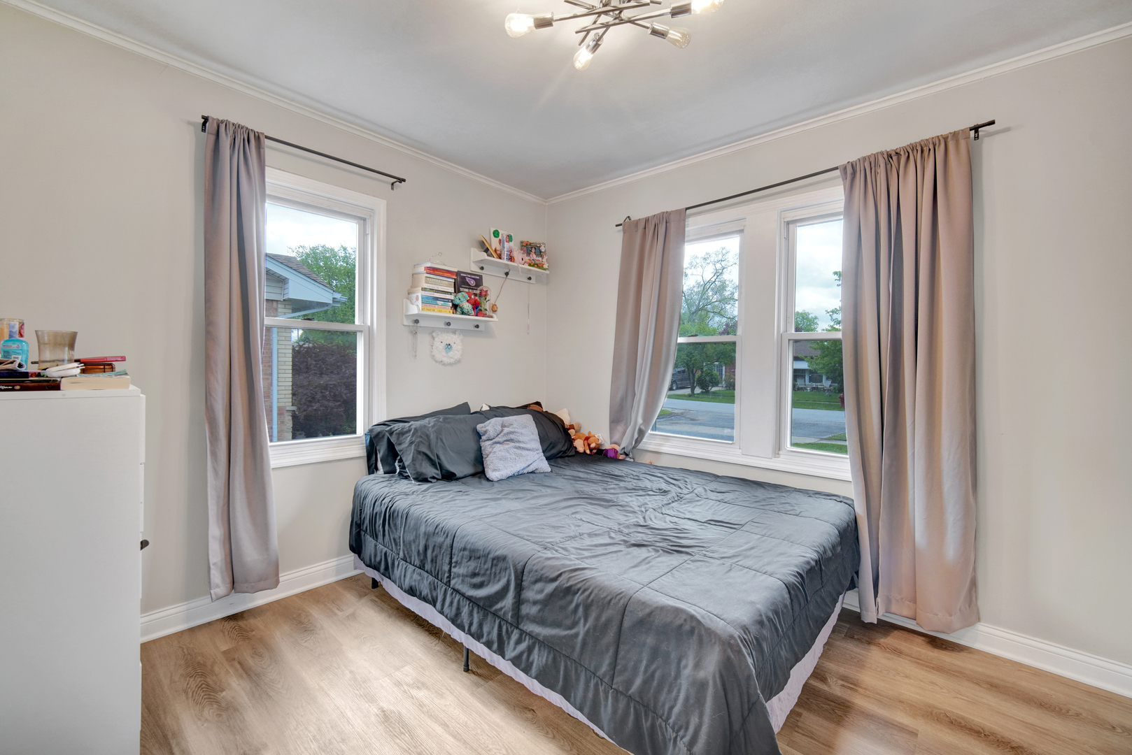 7022 W 114th Place, Worth, IL 60482