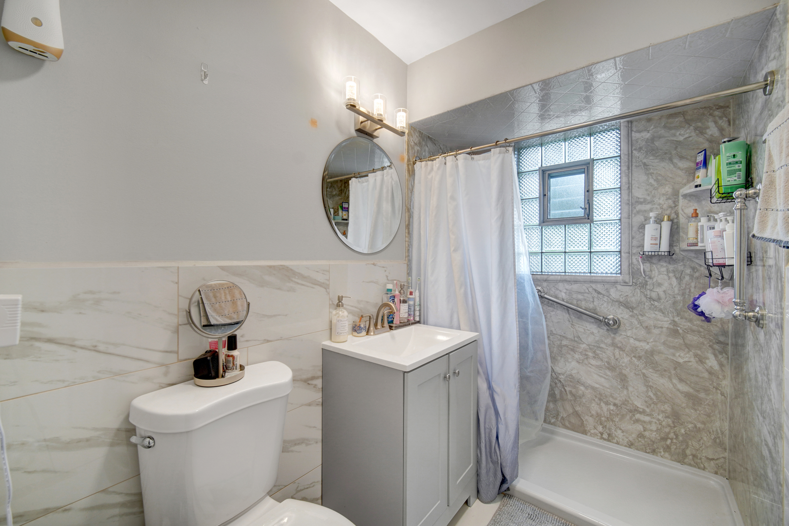 7022 W 114th Place, Worth, IL 60482