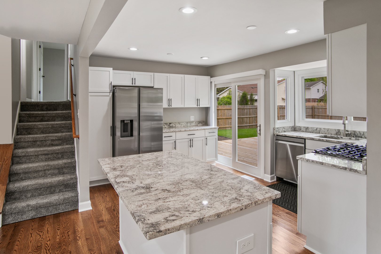 1037 185th Place, Homewood, IL 60430