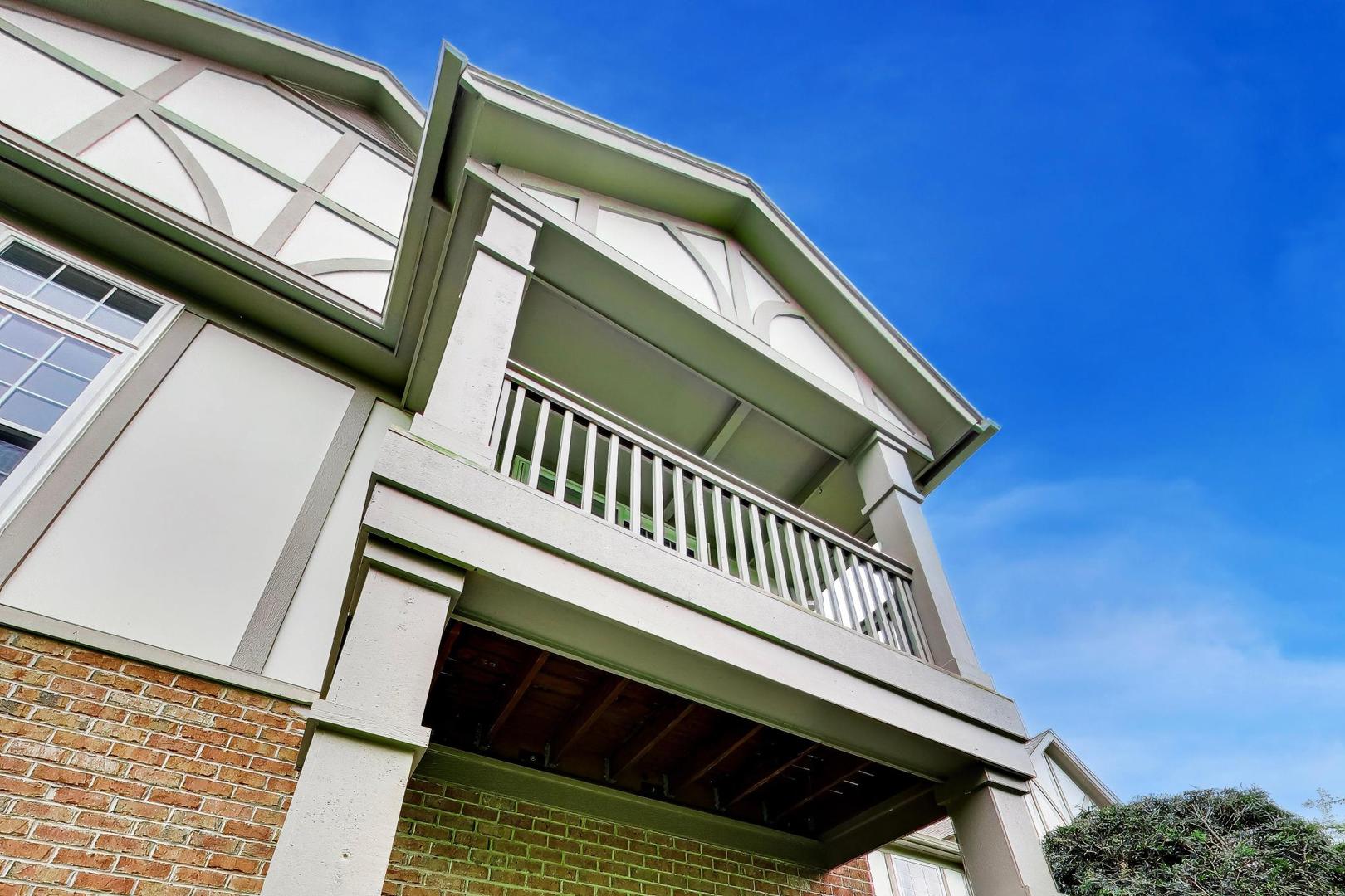 210 Rosehall Drive #250, Lake Zurich, IL 60047