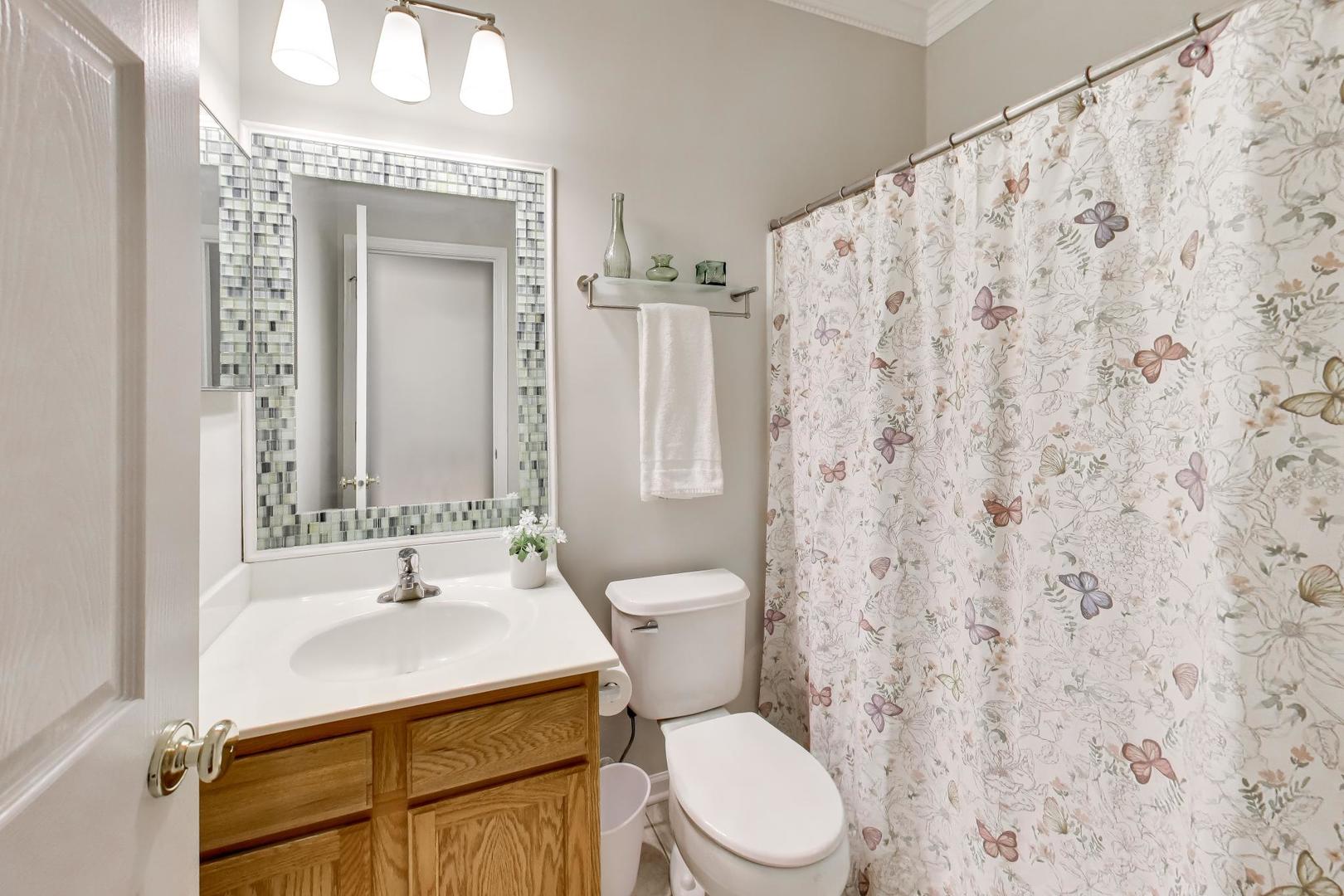 210 Rosehall Drive #250, Lake Zurich, IL 60047