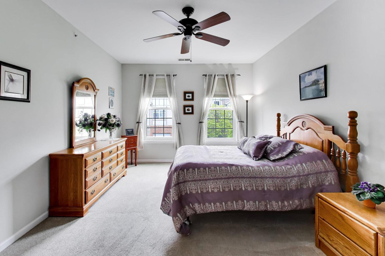 210 Rosehall Drive #250, Lake Zurich, IL 60047