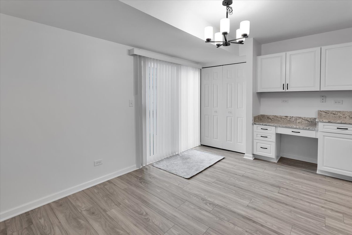 984 Four Seasons Boulevard, Aurora, IL 60504