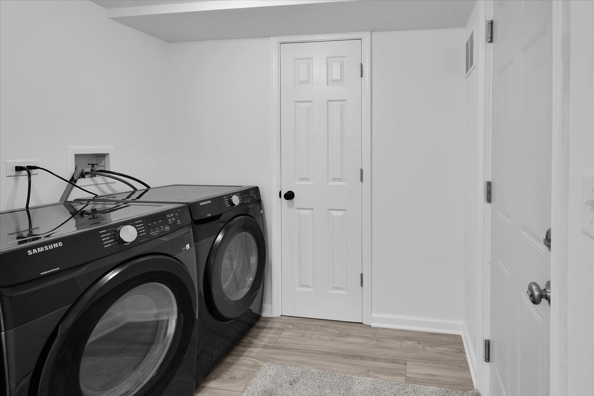 984 Four Seasons Boulevard, Aurora, IL 60504