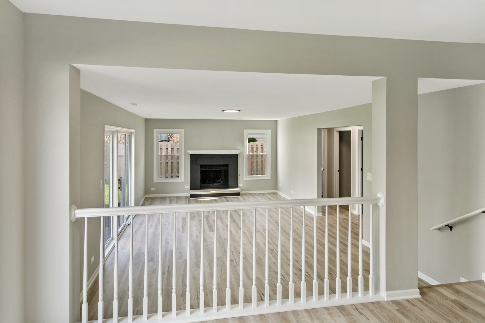 731 Roaring Brook Lane, Algonquin, IL 60102