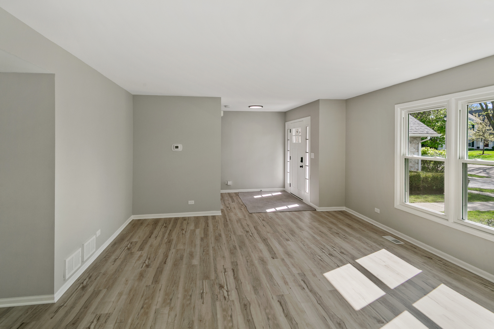 731 Roaring Brook Lane, Algonquin, IL 60102