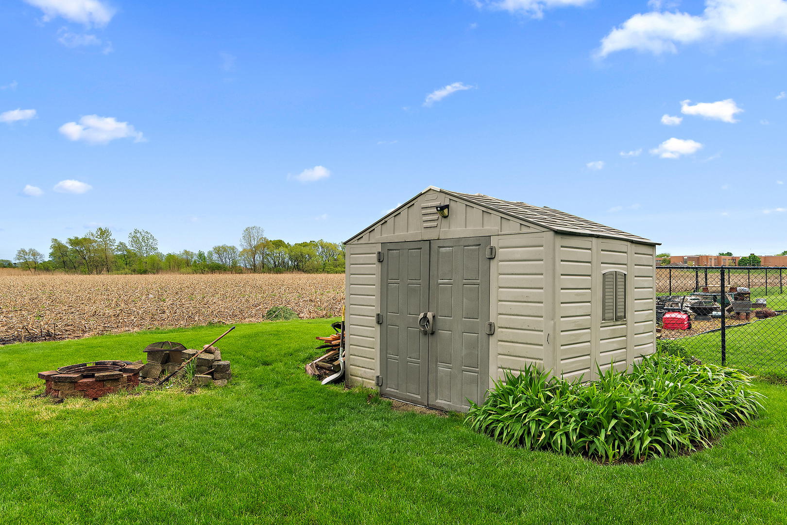 20409 S Hunter Drive, Frankfort, IL 60423