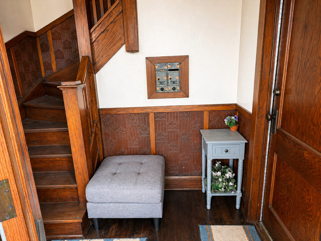 3024 W 40th Place, Chicago, IL 60632