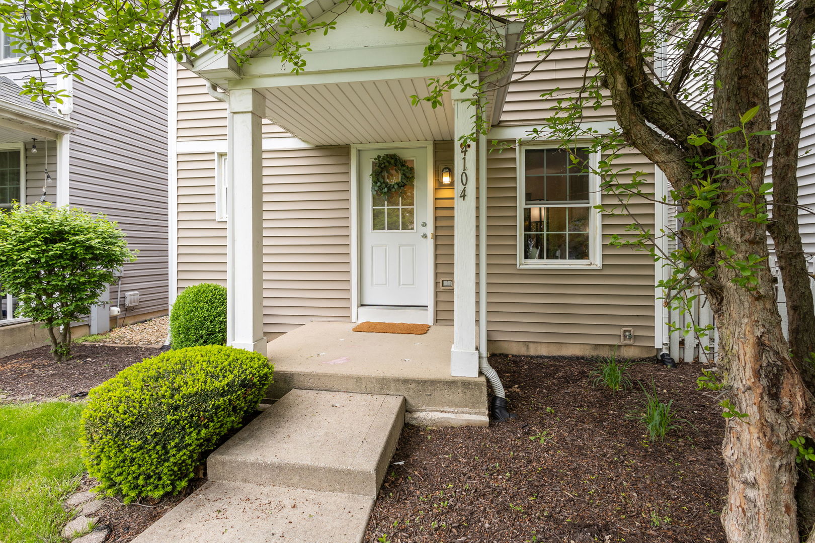 4104 Rivertowne Drive, Plainfield, IL 60586