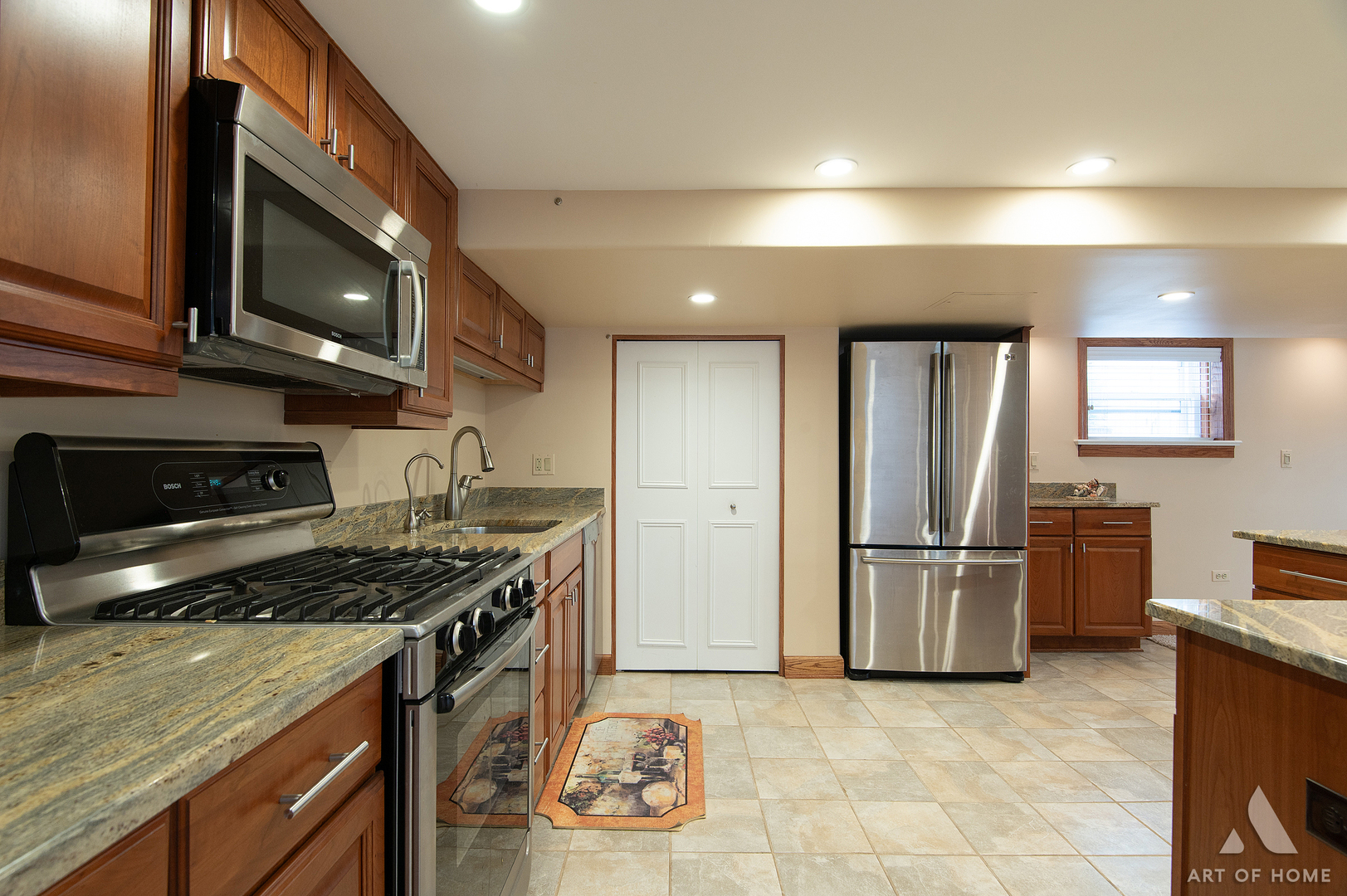 11249 S Homan Avenue, Chicago, IL 60655