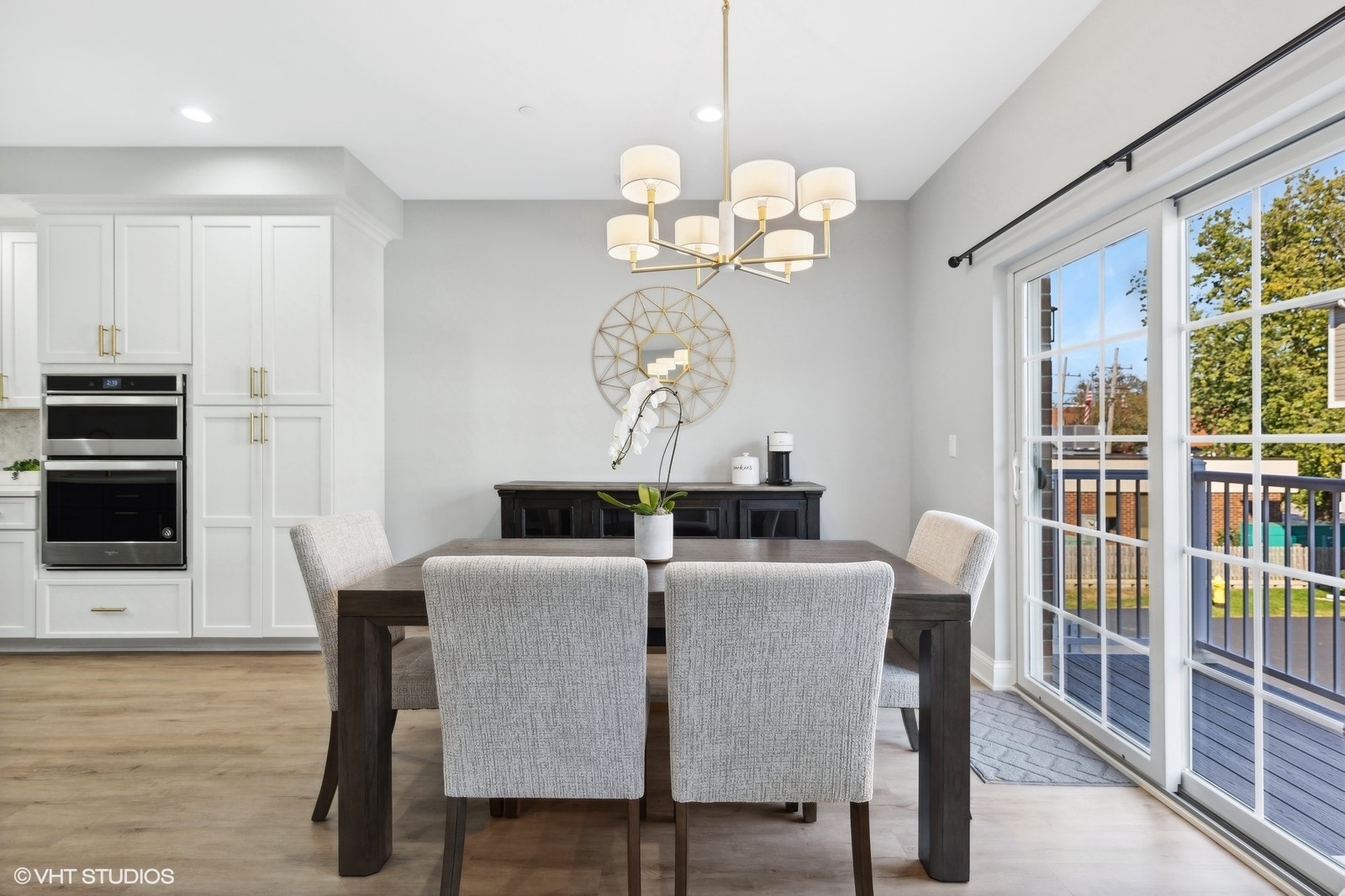 416 N Cass Avenue #4, Westmont, IL 60559