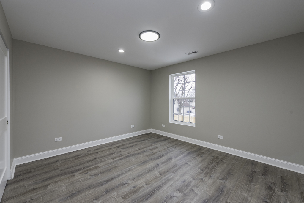 3017 16th Place, North Chicago, IL 60064