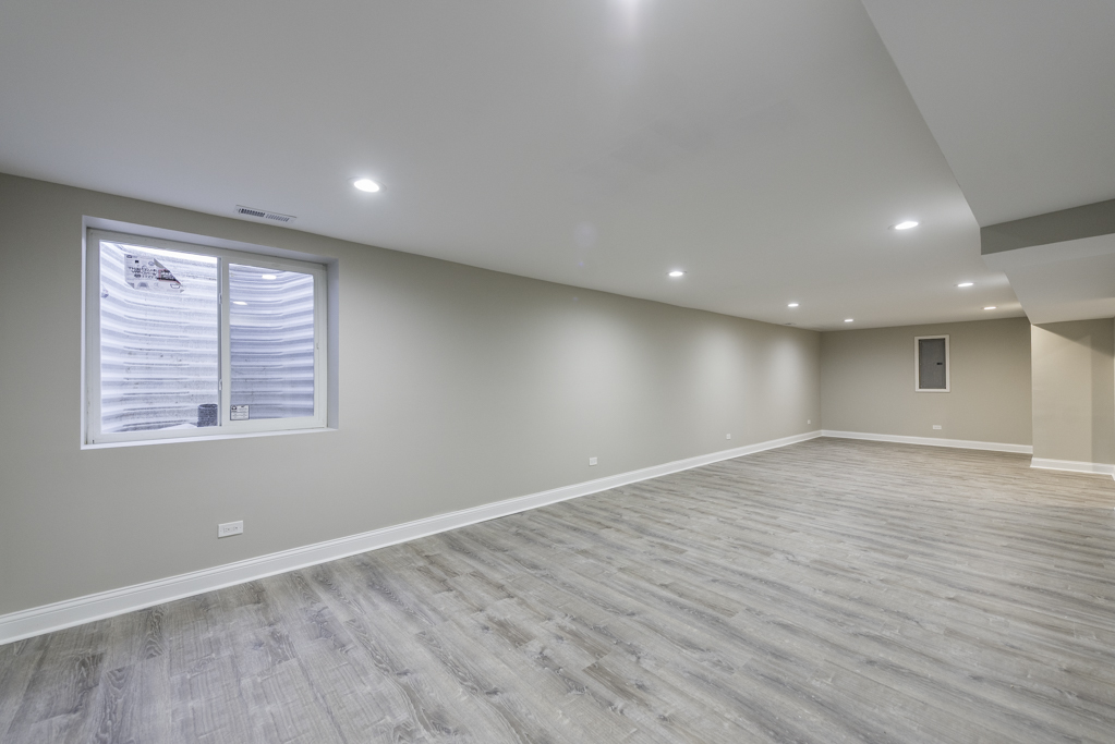 3017 16th Place, North Chicago, IL 60064