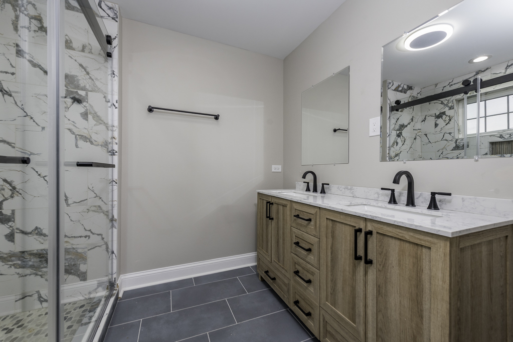 3017 16th Place, North Chicago, IL 60064