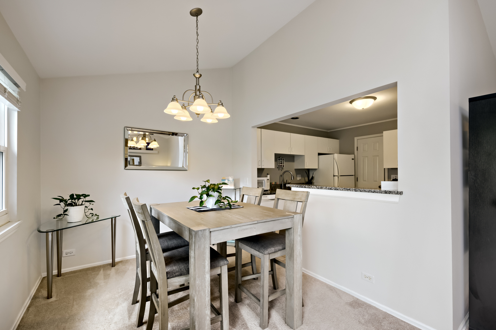 41 Ashburn Court #X2, Schaumburg, IL 60193