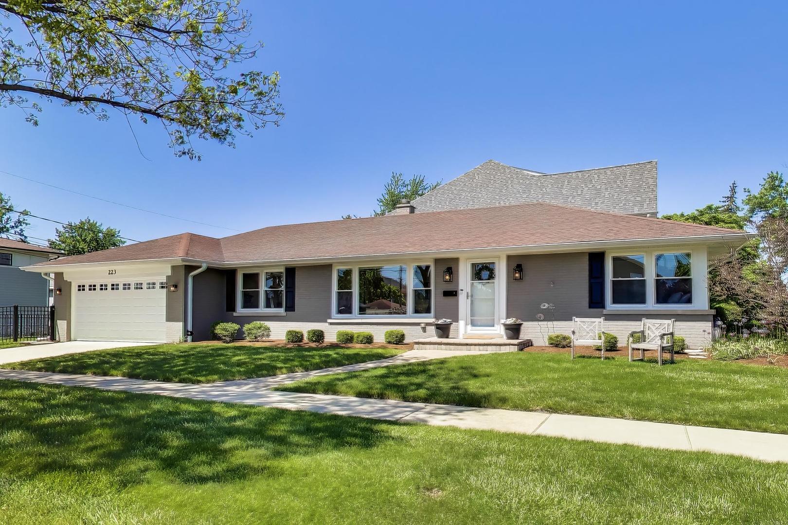 223 E Adams Street, Elmhurst, IL 60126