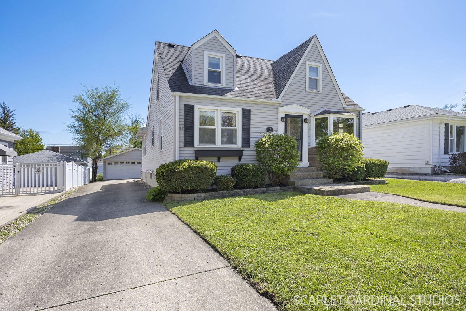 127 W Madison Street, Villa Park, IL 60181