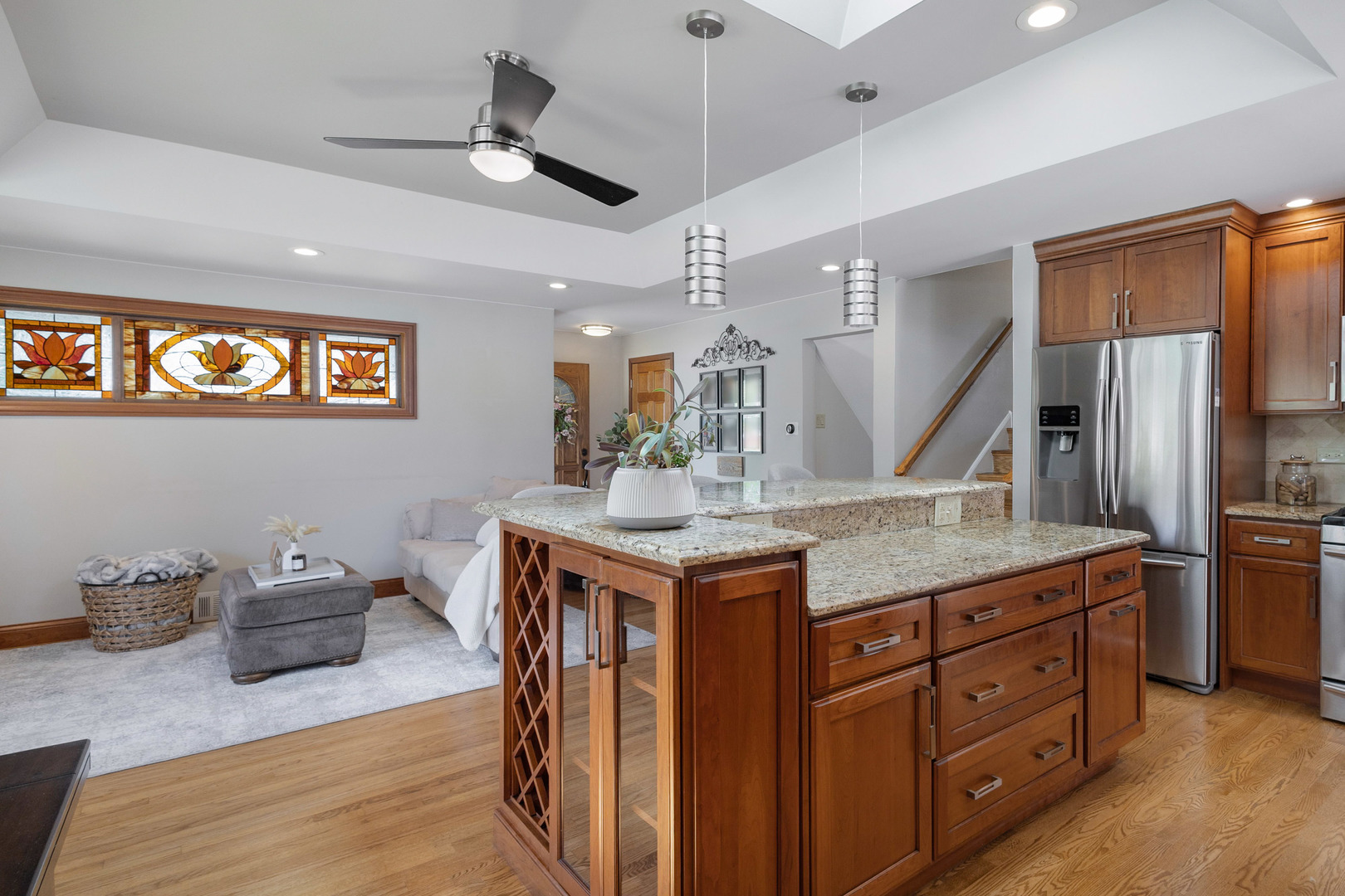 9101 27th Street, Brookfield, IL 60513