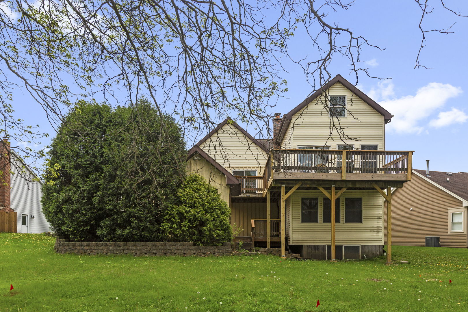 6 Cambridge Court, Cary, IL 60013