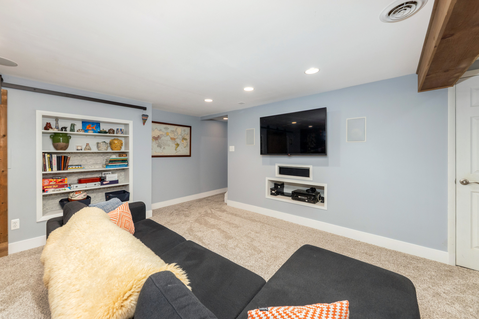 5419 Grand Avenue, Downers Grove, IL 60515