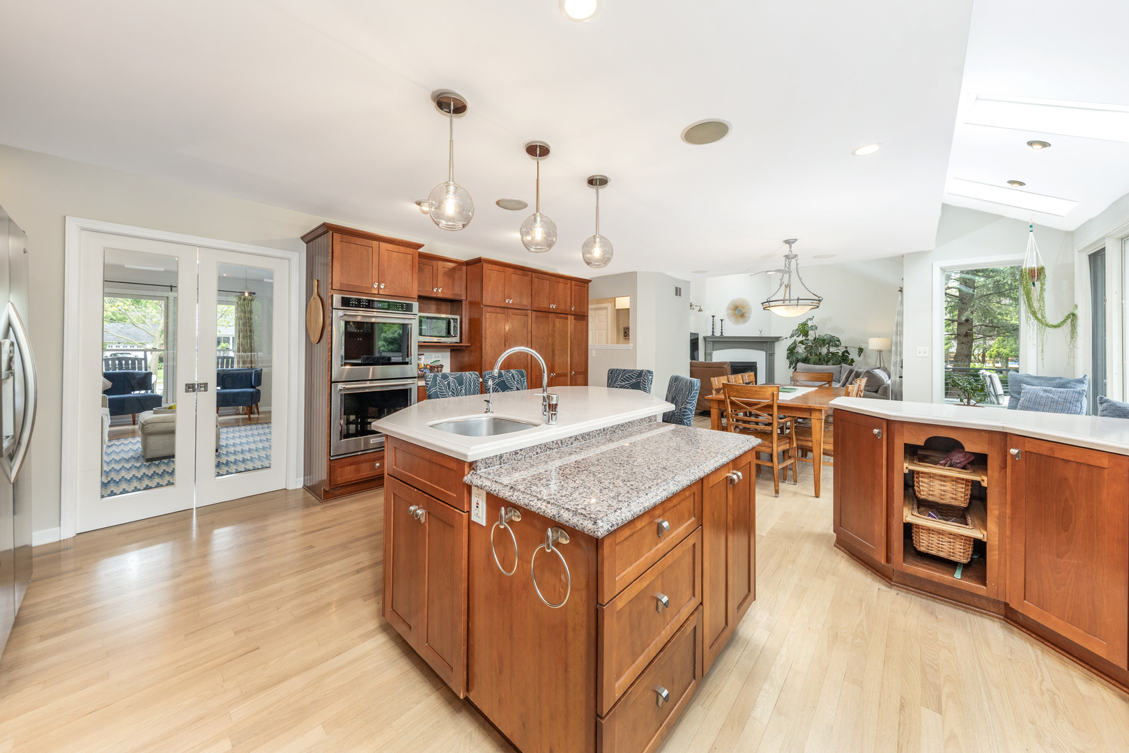 5419 Grand Avenue, Downers Grove, IL 60515