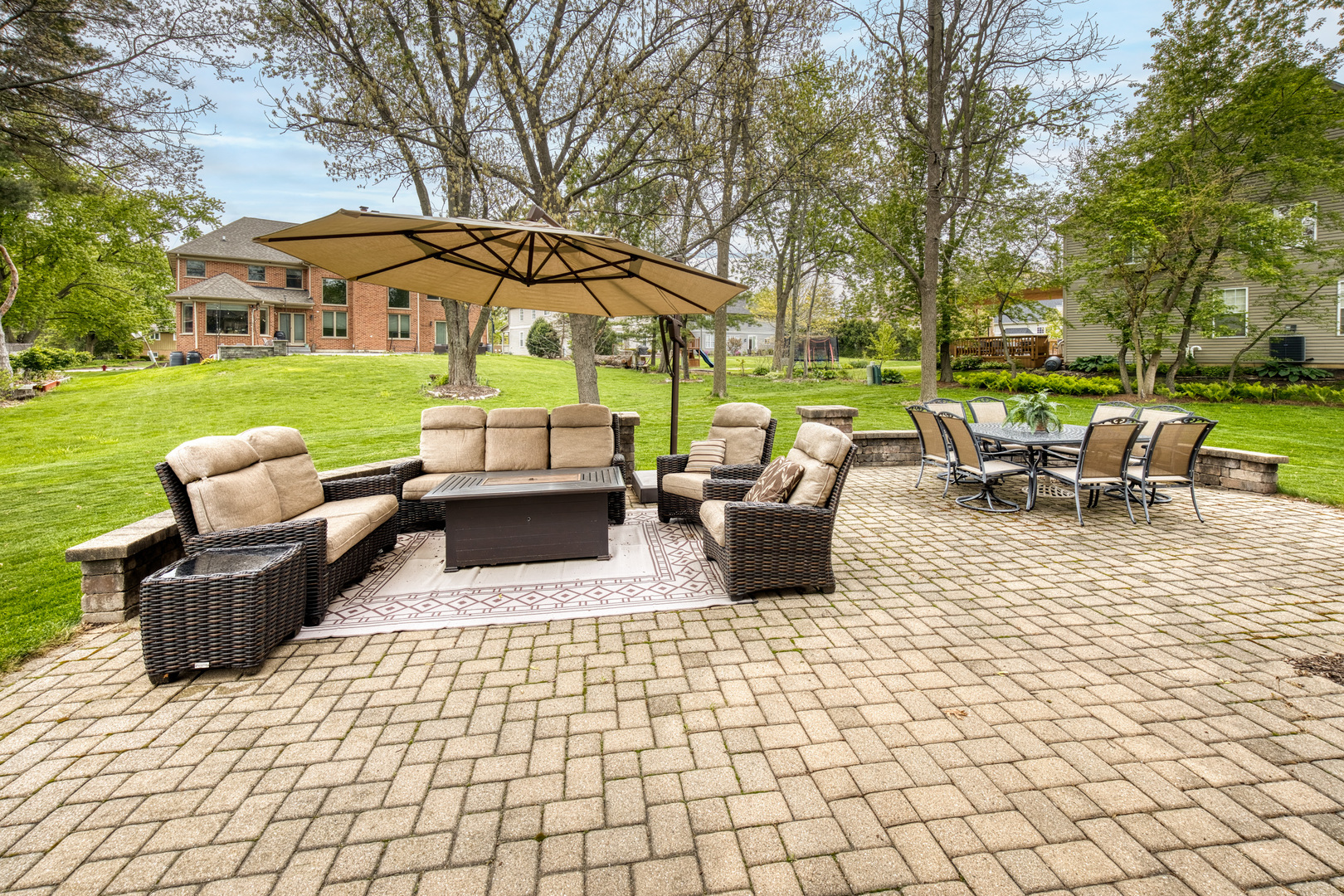 731 S Michigan Court, Palatine, IL 60067