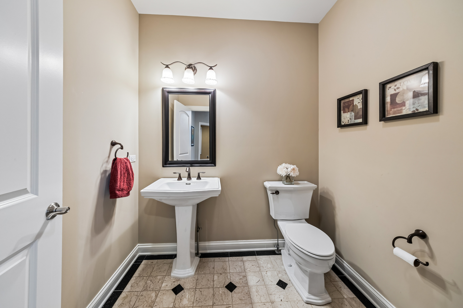 731 S Michigan Court, Palatine, IL 60067
