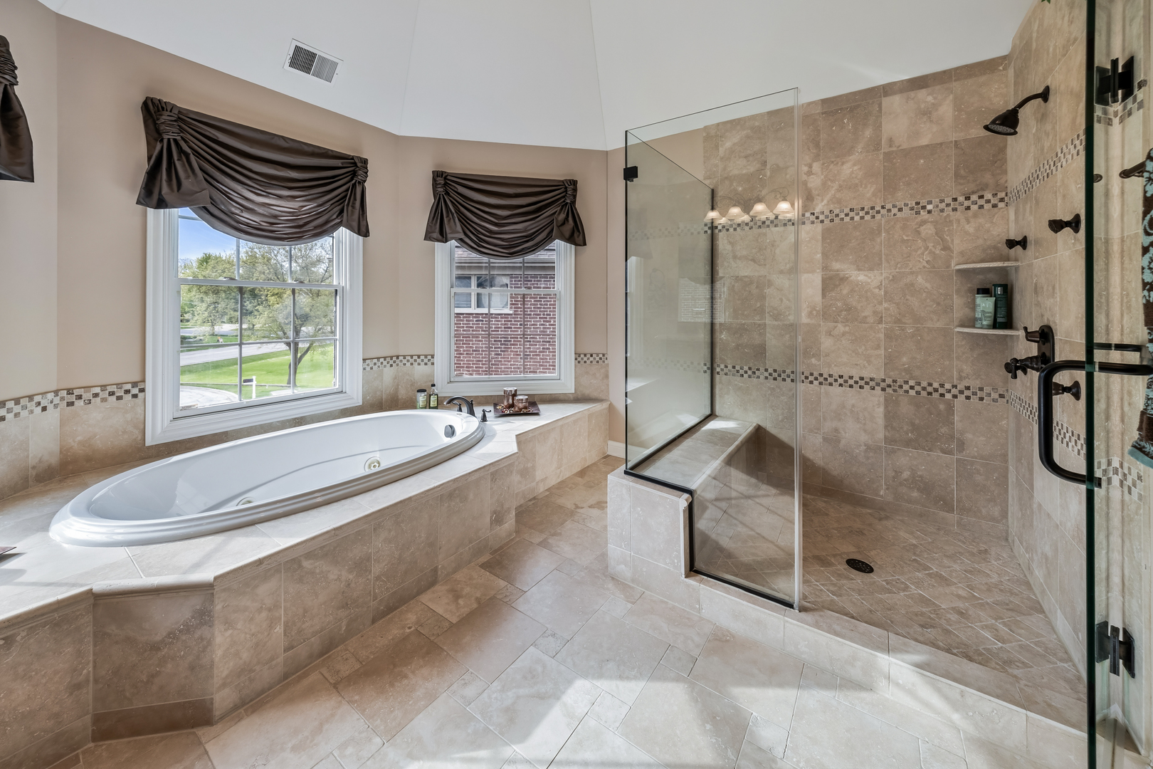 731 S Michigan Court, Palatine, IL 60067