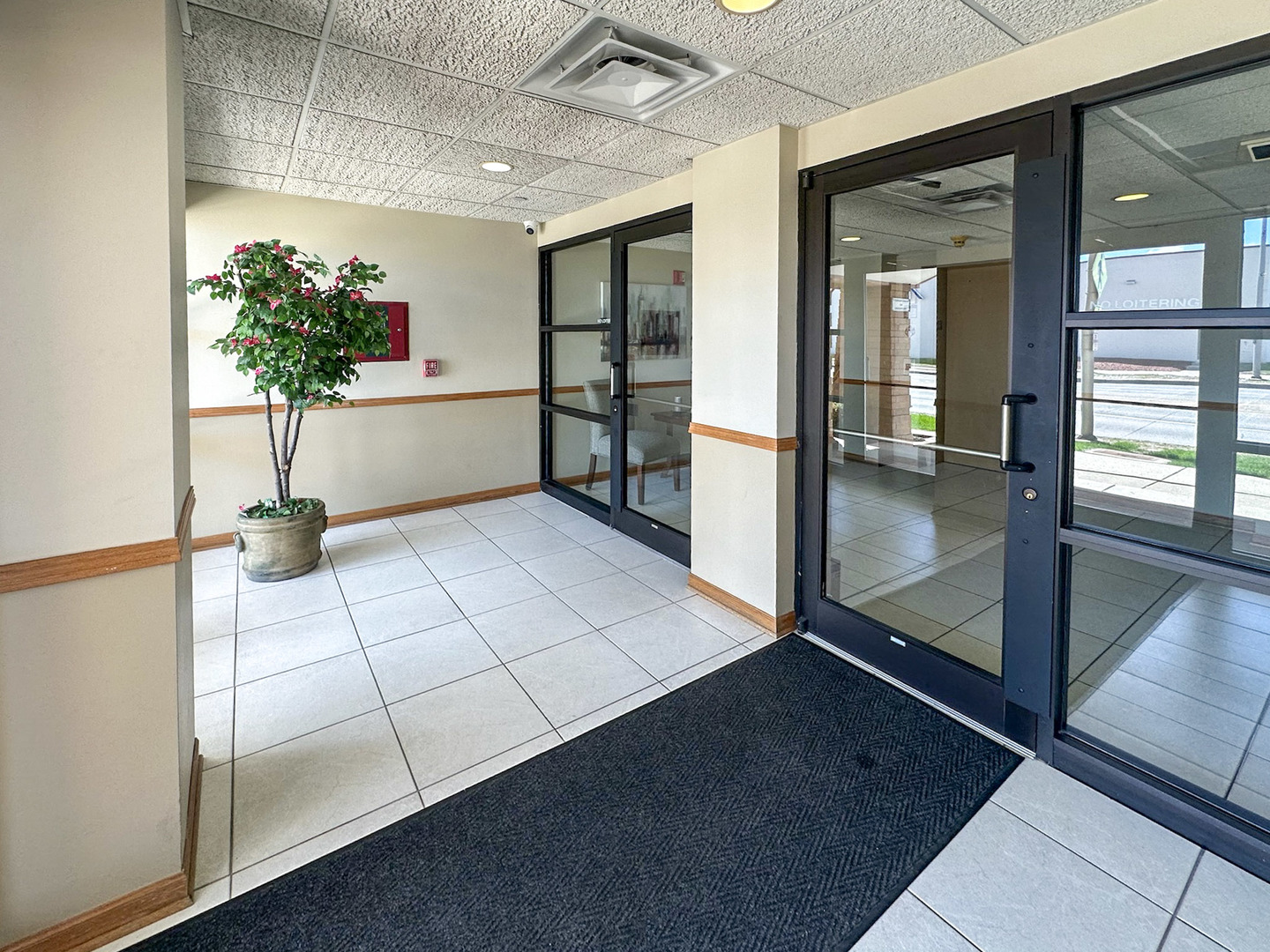 3258 N Harlem Avenue #209, Chicago, IL 60634